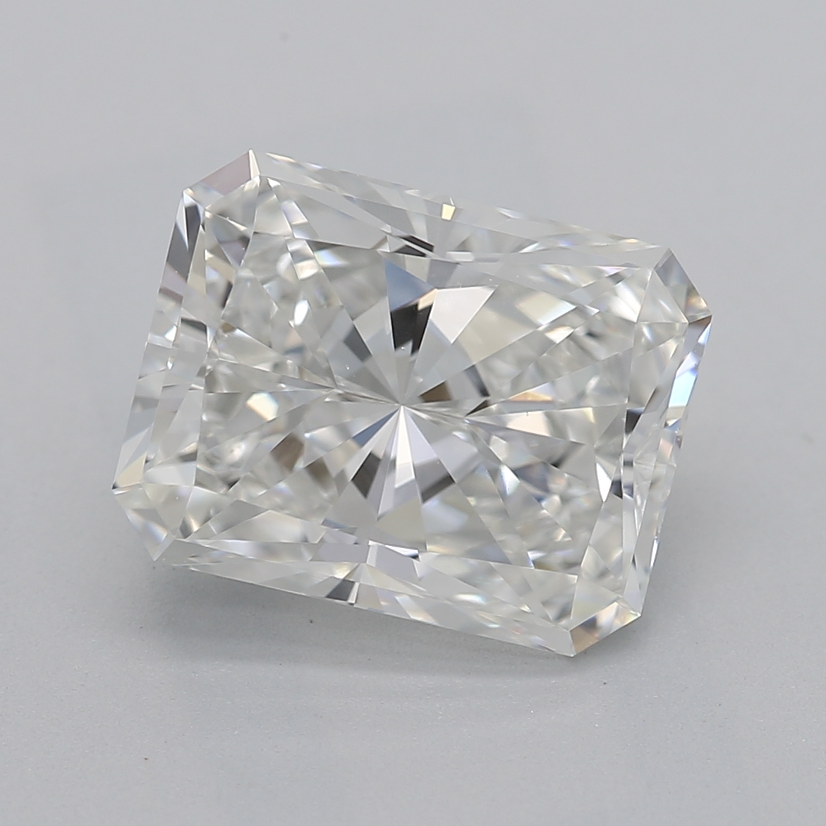 2.20 Carat Radiant Shape Earth Grown Diamond H Color VS1 Clarity 
